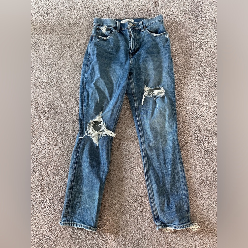 Abercrombie High Rise Mom Jean